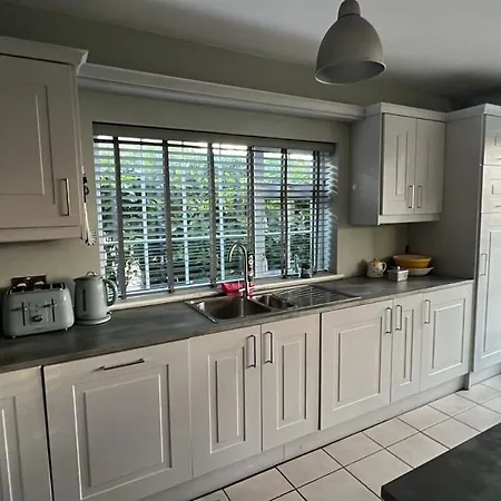 Hébergement de vacances Entire With Hot Tub *