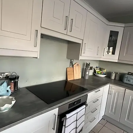 Hébergement de vacances Entire With Hot Tub Rosslare Harbour