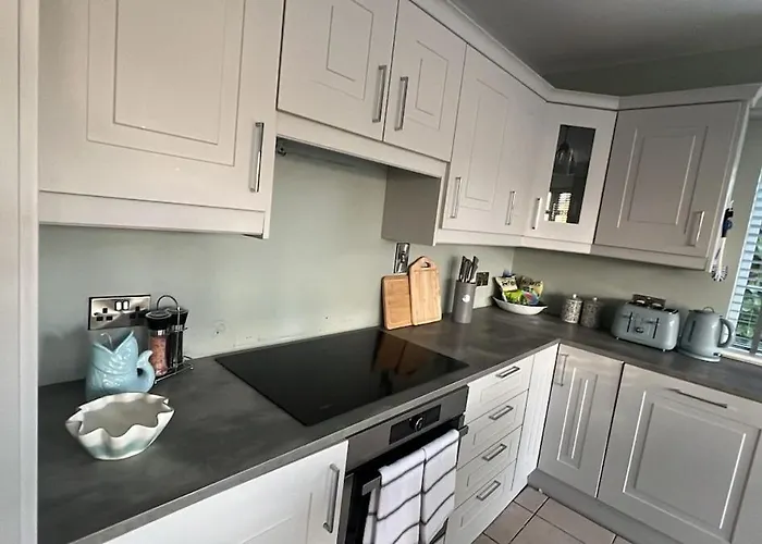 Prázdninový dům Entire With Hot Tub Rosslare Harbour