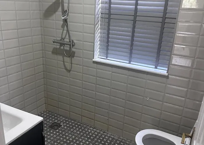 Entire With Hot Tub Rosslare Harbour